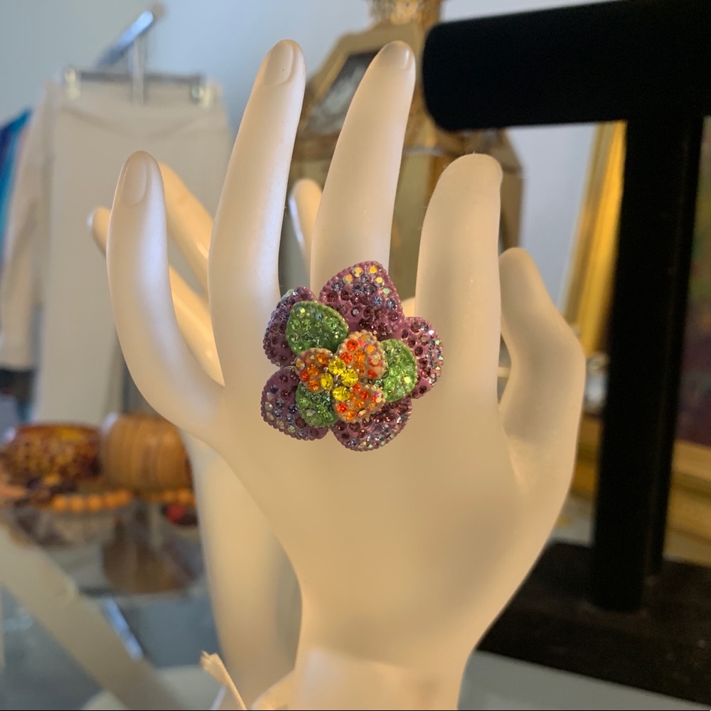 Kirks Folly flower ring